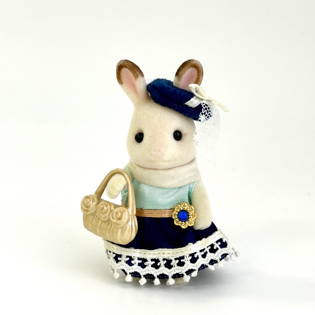 [used] Town Series Town Girl Chocolate Rabbit TVS-02 Sylvanian Families Calico Critters