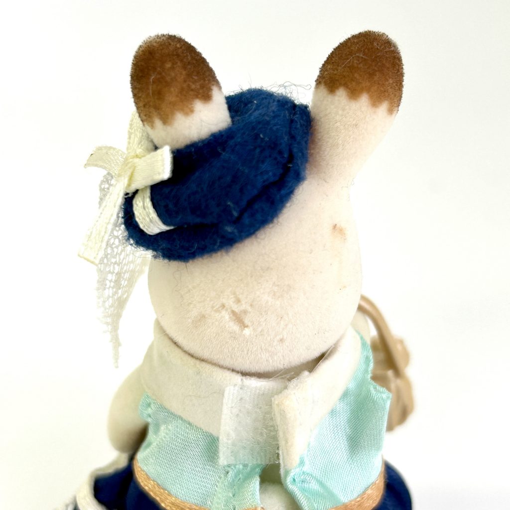 [used] Town Series Town Girl Chocolate Rabbit TVS-02 Sylvanian Families Calico Critters