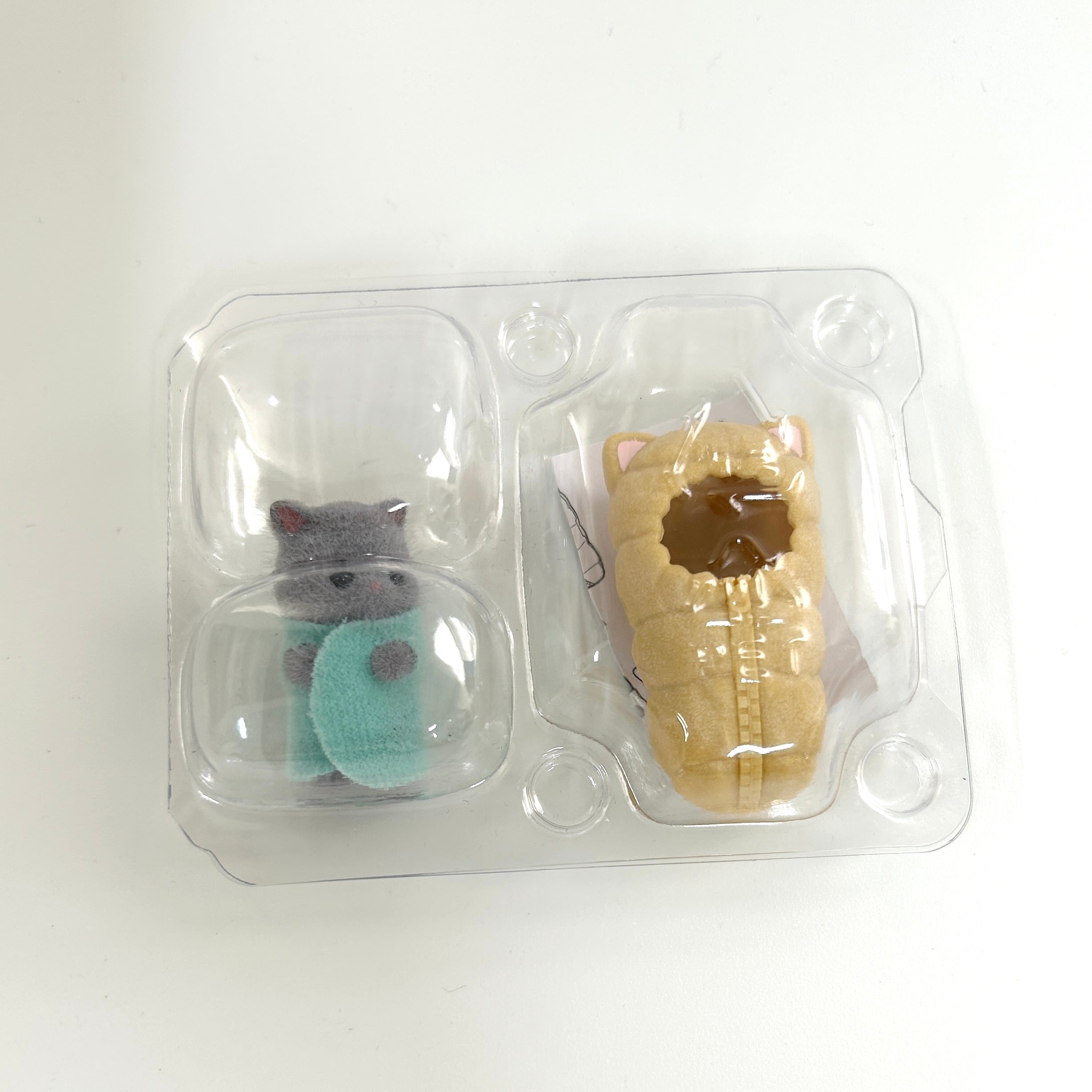 [used] Baby Camping Series Persian Cat Baby In Sleeping Bag Sylvanian Families Calico Critters