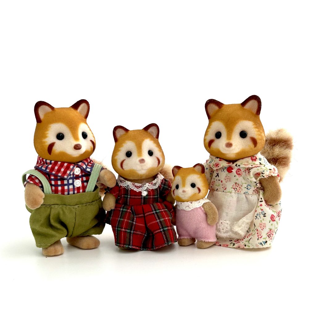 [used] Red Panda Family Sylvanian Families Calico Critters