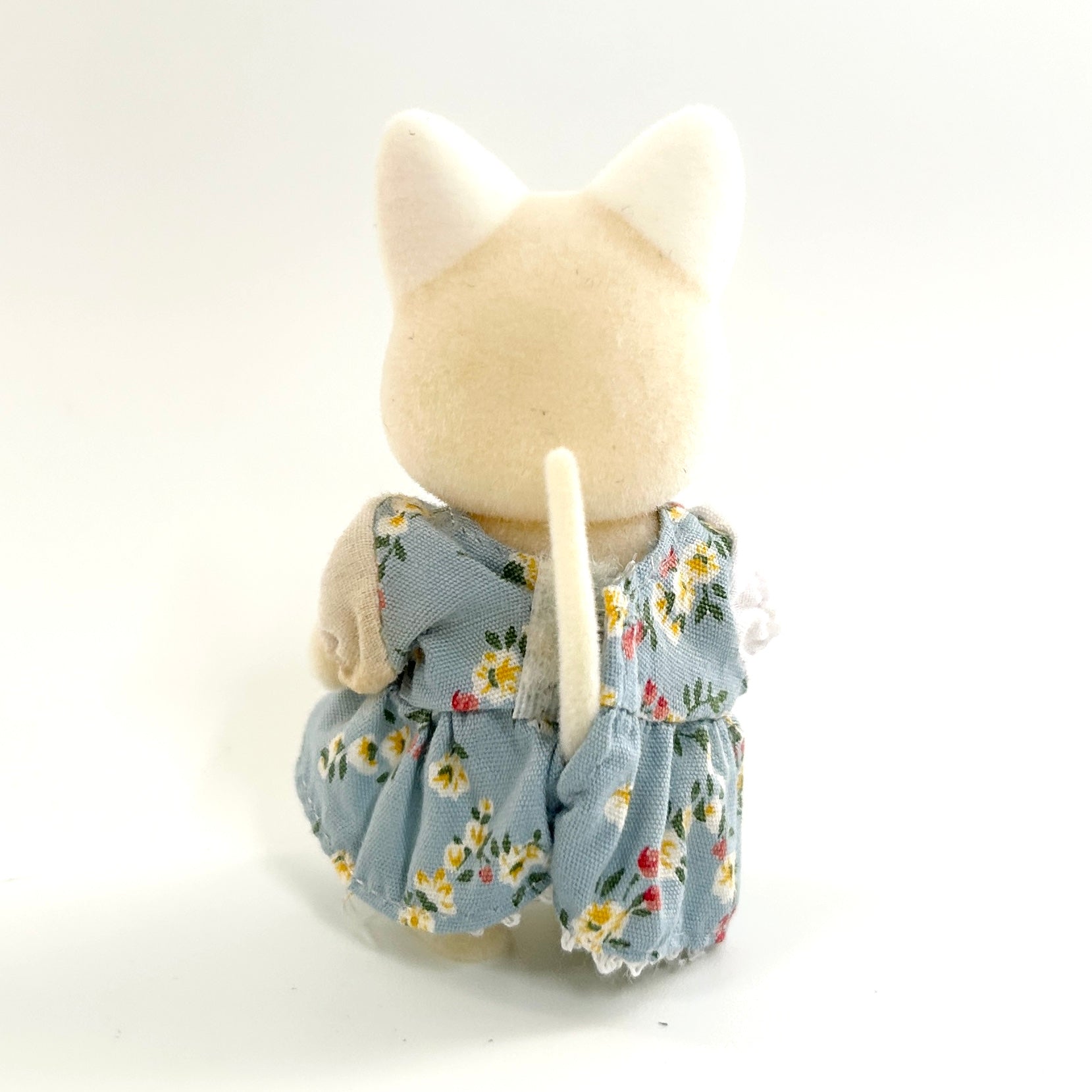 [used] Silk Cat Girl NI-64 Sylvanian Families Calico Critters