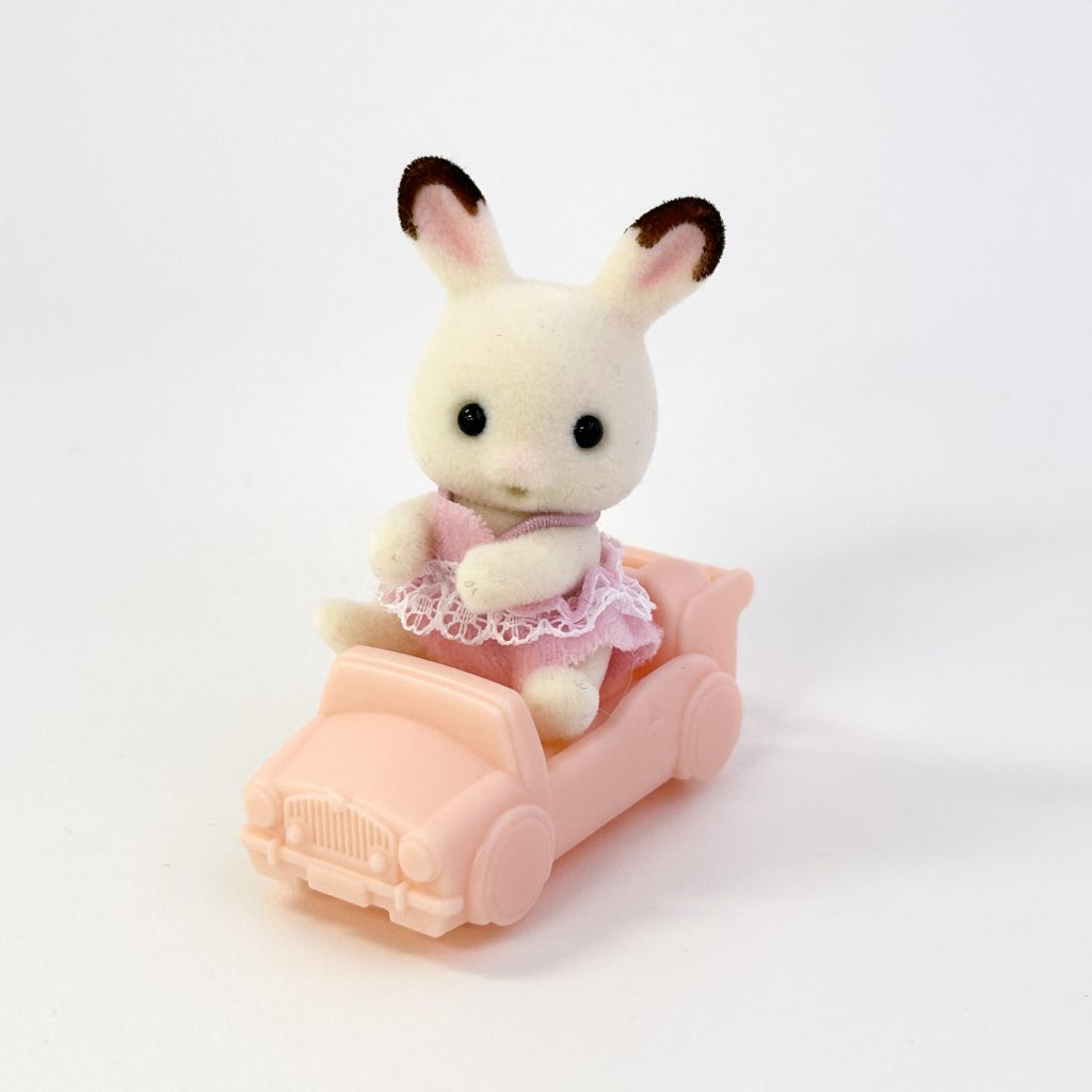 [used] Baby Chocolate Rabbit and Push Along Car Set Sylvanian Families Calico Critters