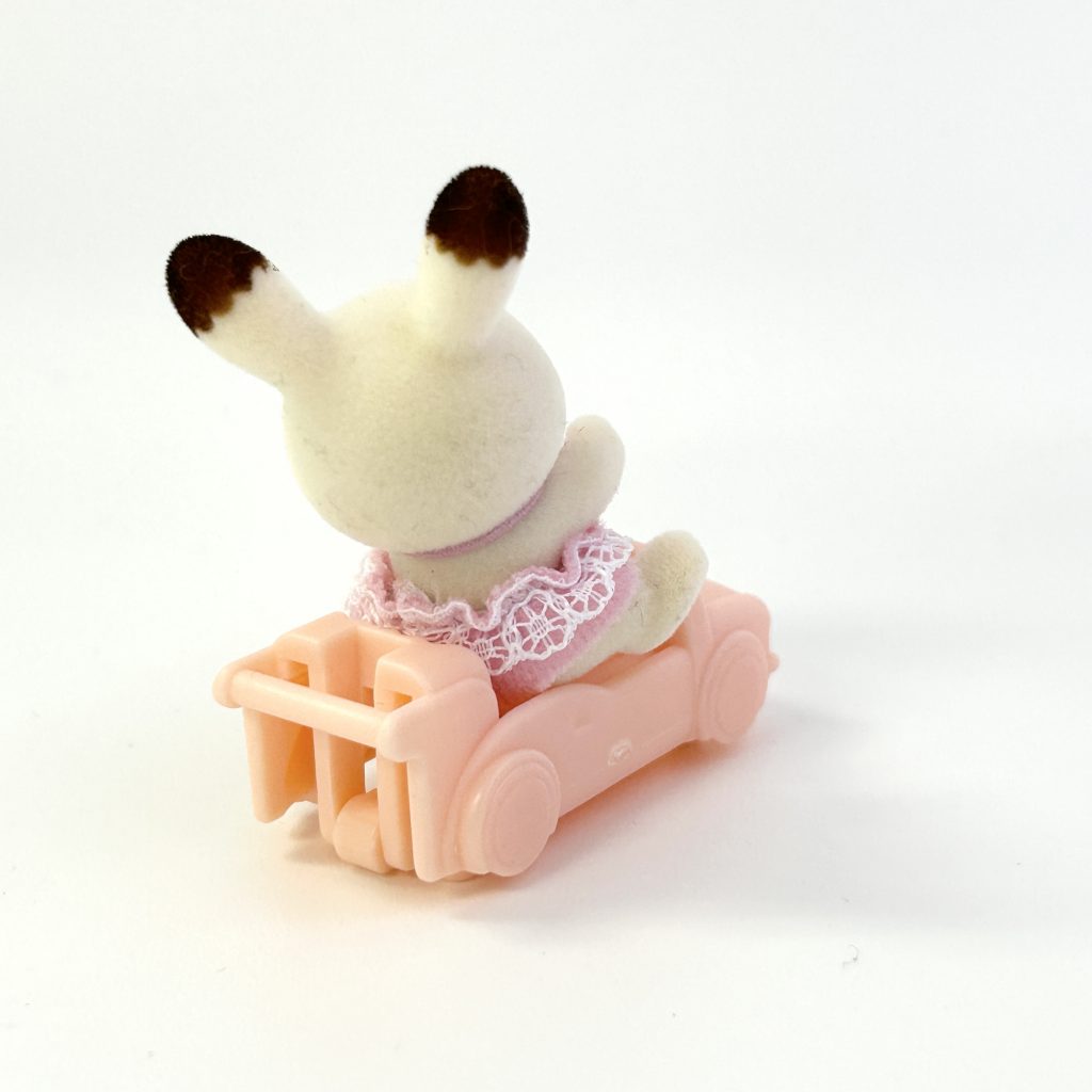 [used] Baby Chocolate Rabbit and Push Along Car Set Sylvanian Families Calico Critters