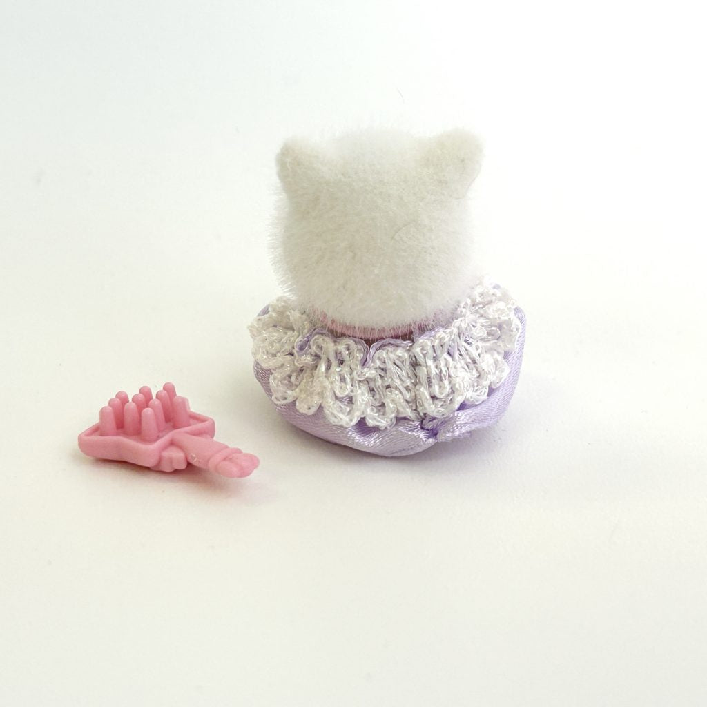 [used] Persian Cat Baby and Brush Sylvanian Families Calico Critters