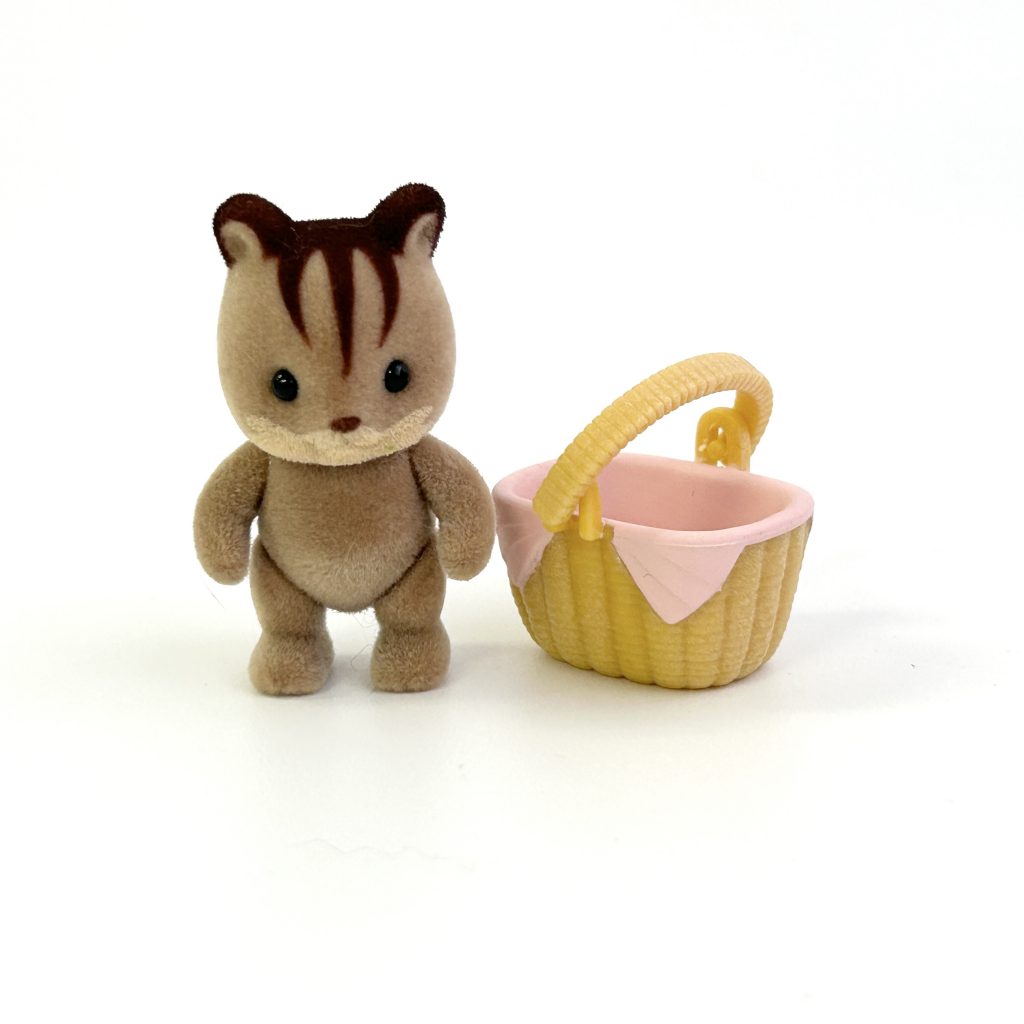 [used] Walnut Squirrel Baby Sylvanian Families Calico Critters