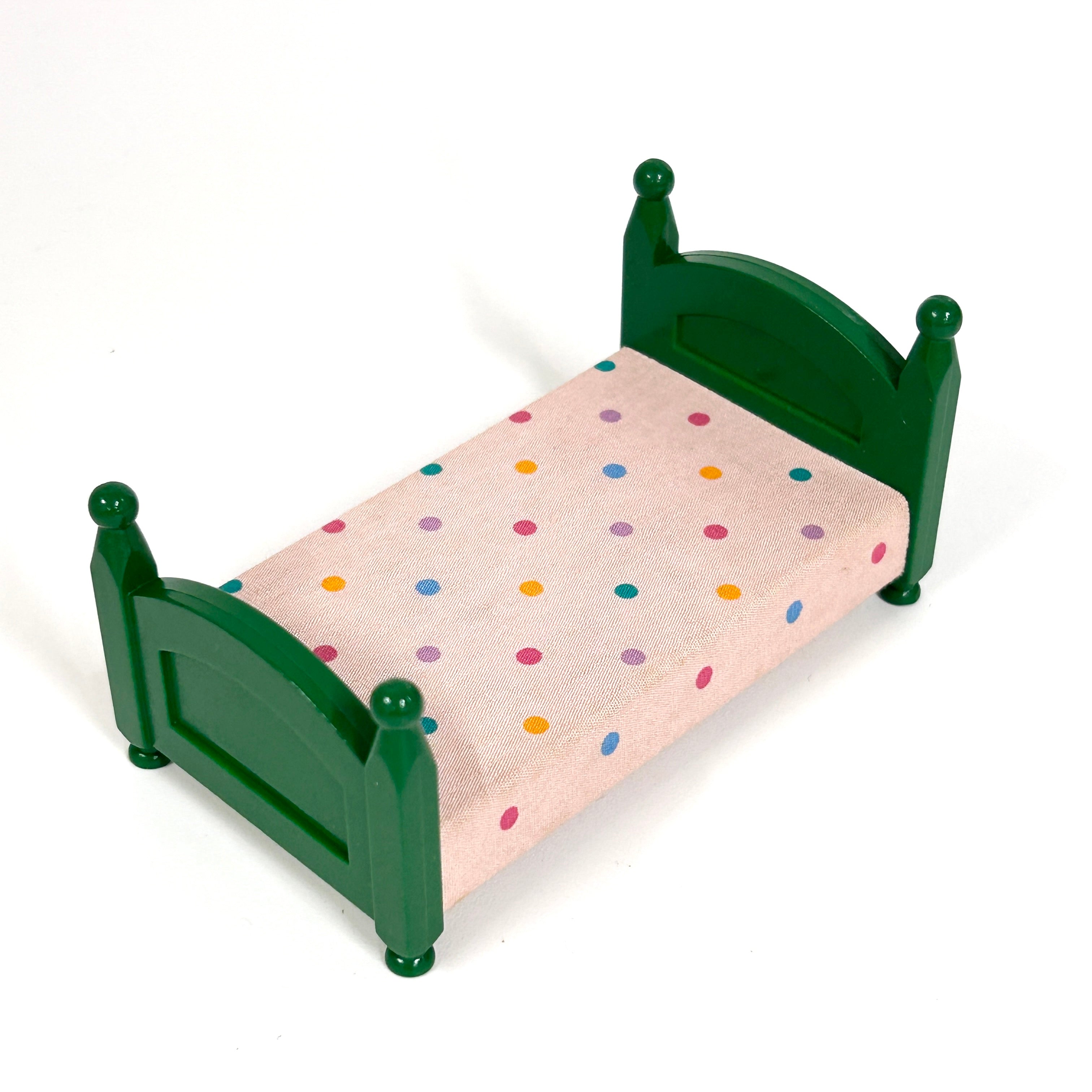[used] Green Bed (M) Polka Dots Pink KA-08 Sylvanian Families Calico Critters