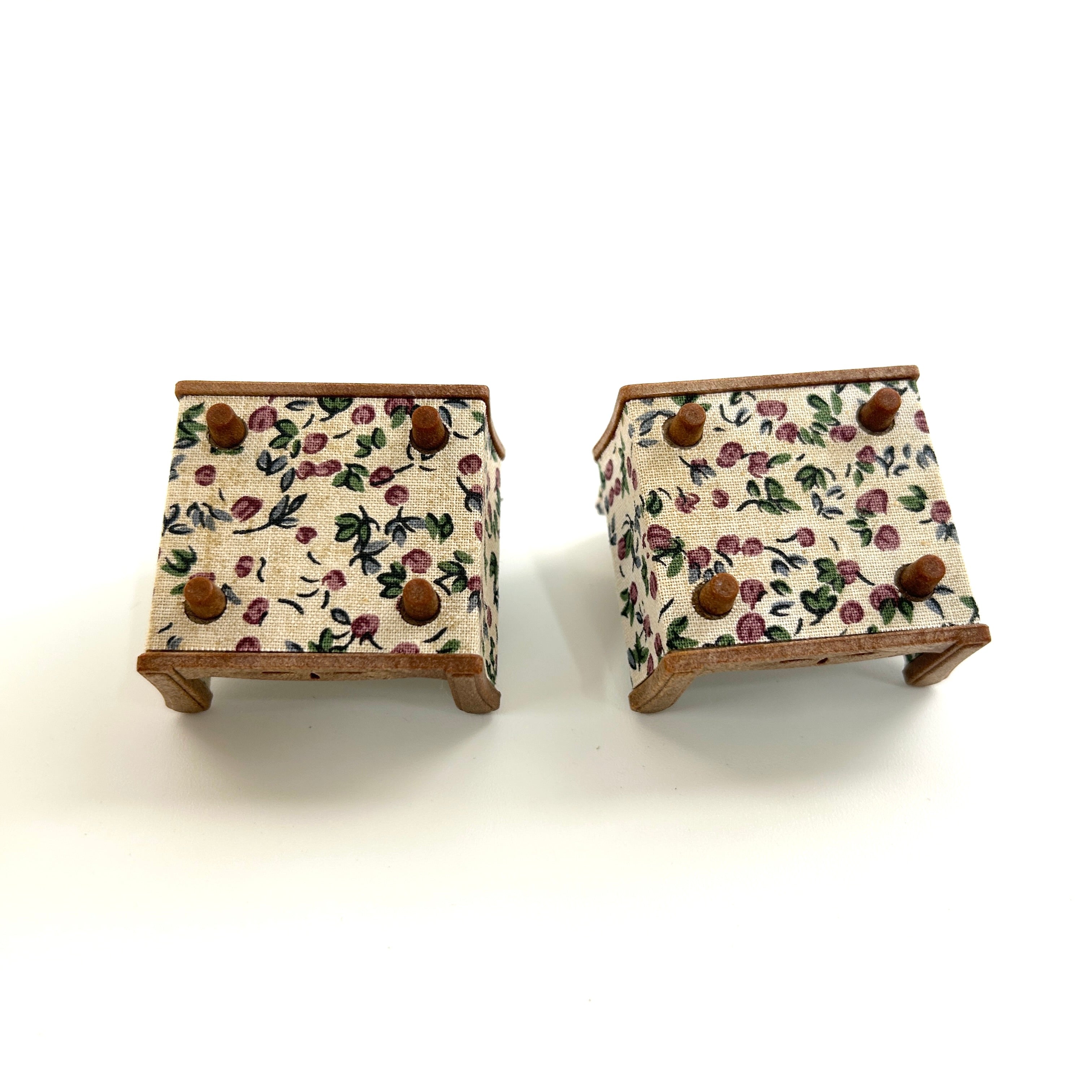 [used] Vintage Armchair Set White 1998 KA-85 Sylvanian Families Calico Critters