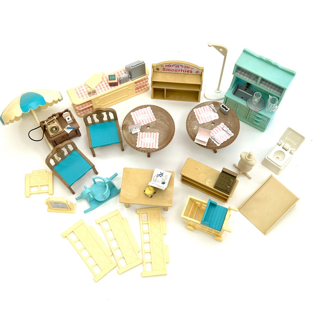 [used] Applewood Department Store Flair 4861 Sylvanian Families Calico Critters