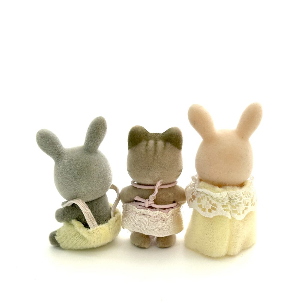 [used] Pink Cottontail Rabbit Baby Set Sylvanian Families Calico Critters