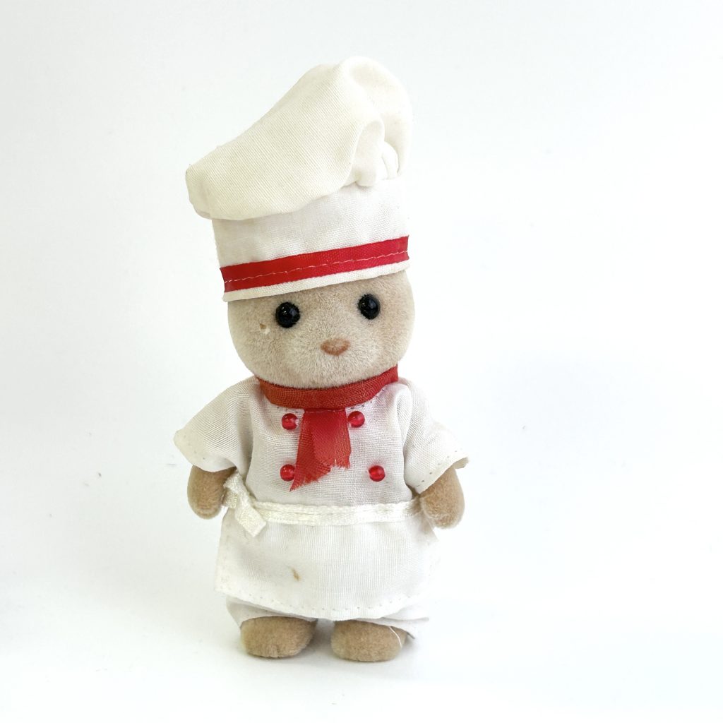 [used] Teardrop Bear Chef Sylvanian Families Calico Critters