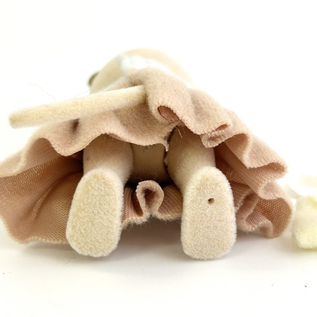 [used] Cream Cat Mother Sylvanian Families Calico Critters