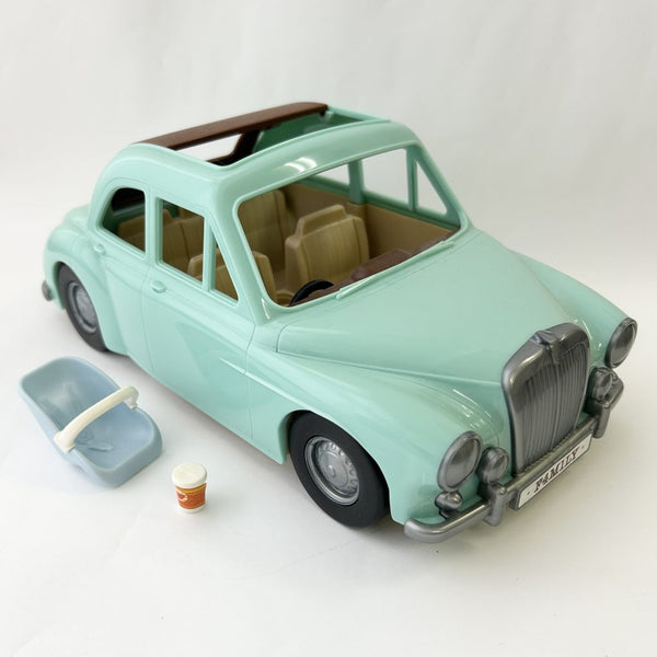 [Used] SALOON CAR MINT GREEN Limited Epoch Japan Sylvanian Families