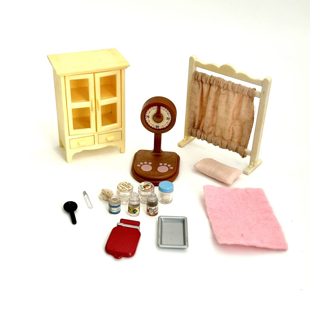 [used] Vintage Nurse's Office Set 1997 S-02 Sylvanian Families Calico Critters