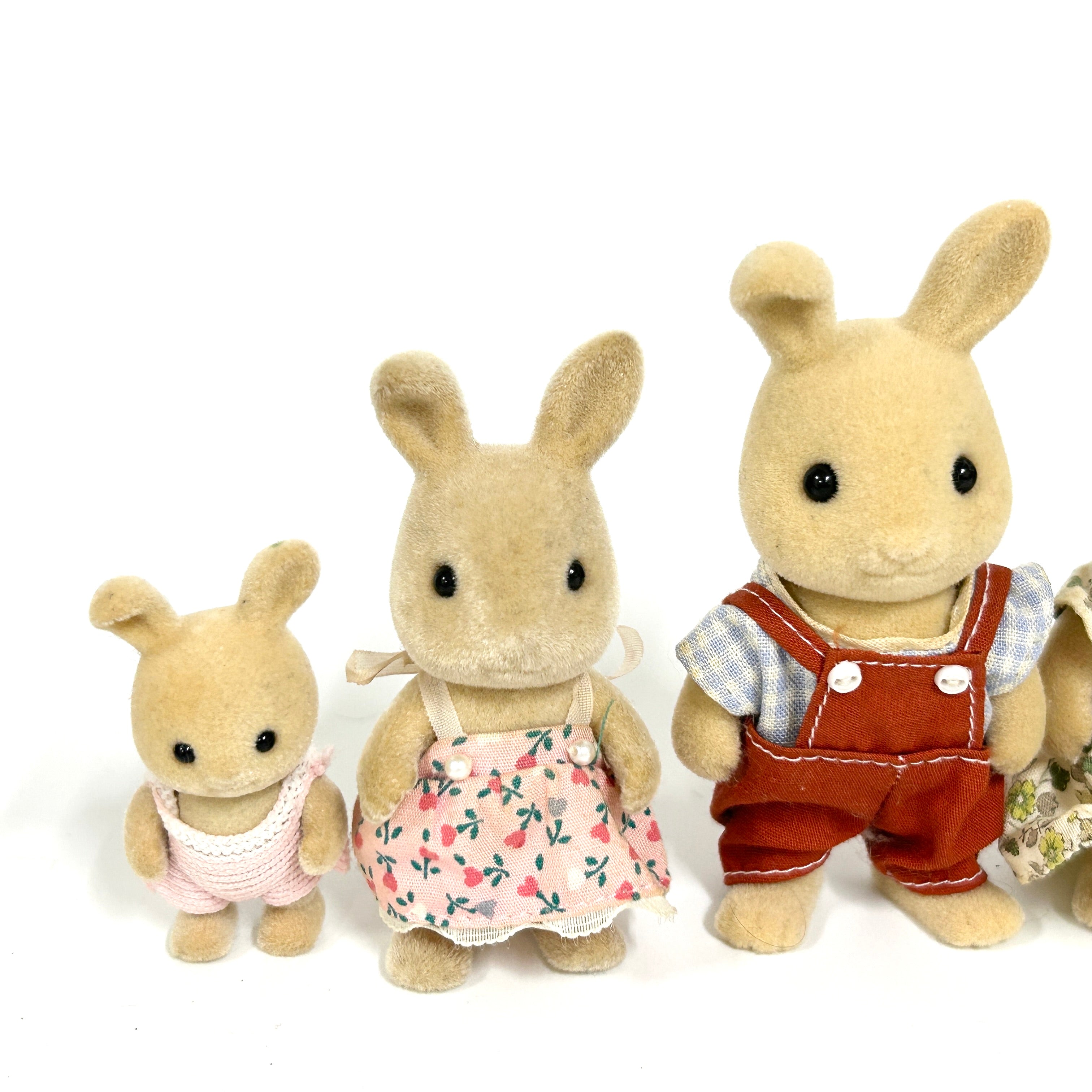 [used] Vintage Ivory Rabbit Family Sylvanian Families Calico Critters