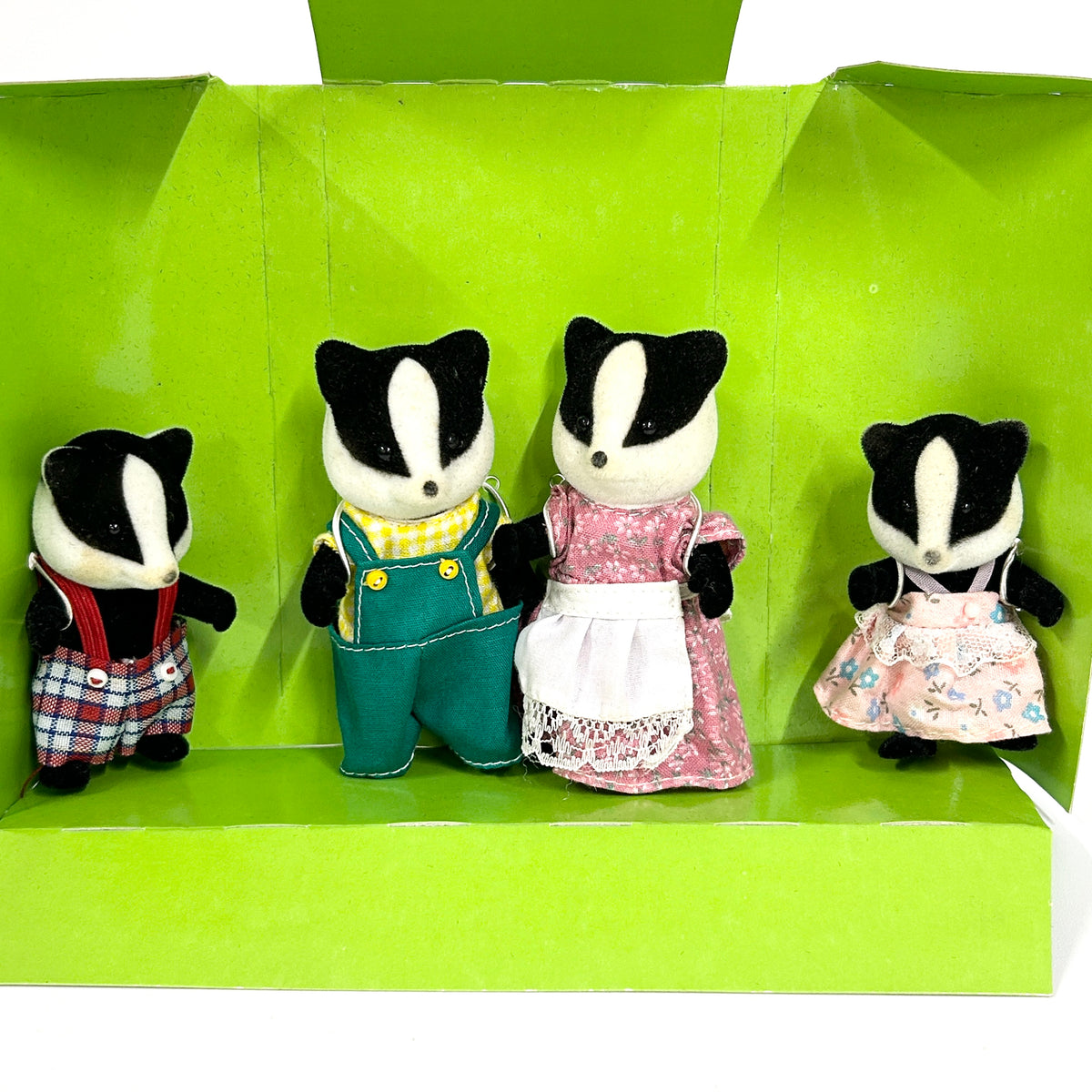 [used] The Underwood Badger Family 3250 Sylvanian Families Calico Critters