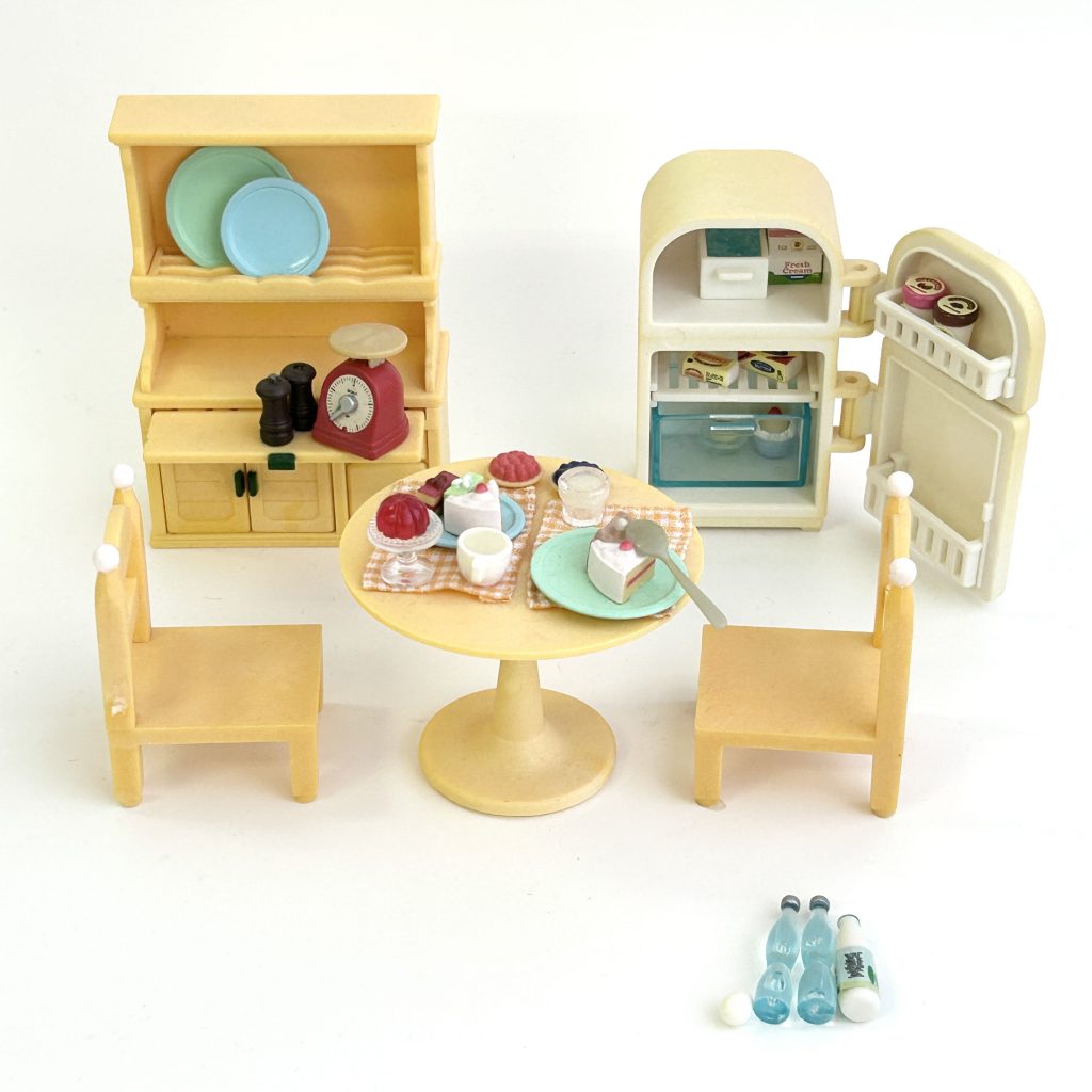 [used] Dining Room Set Sylvanian Families Calico Critters
