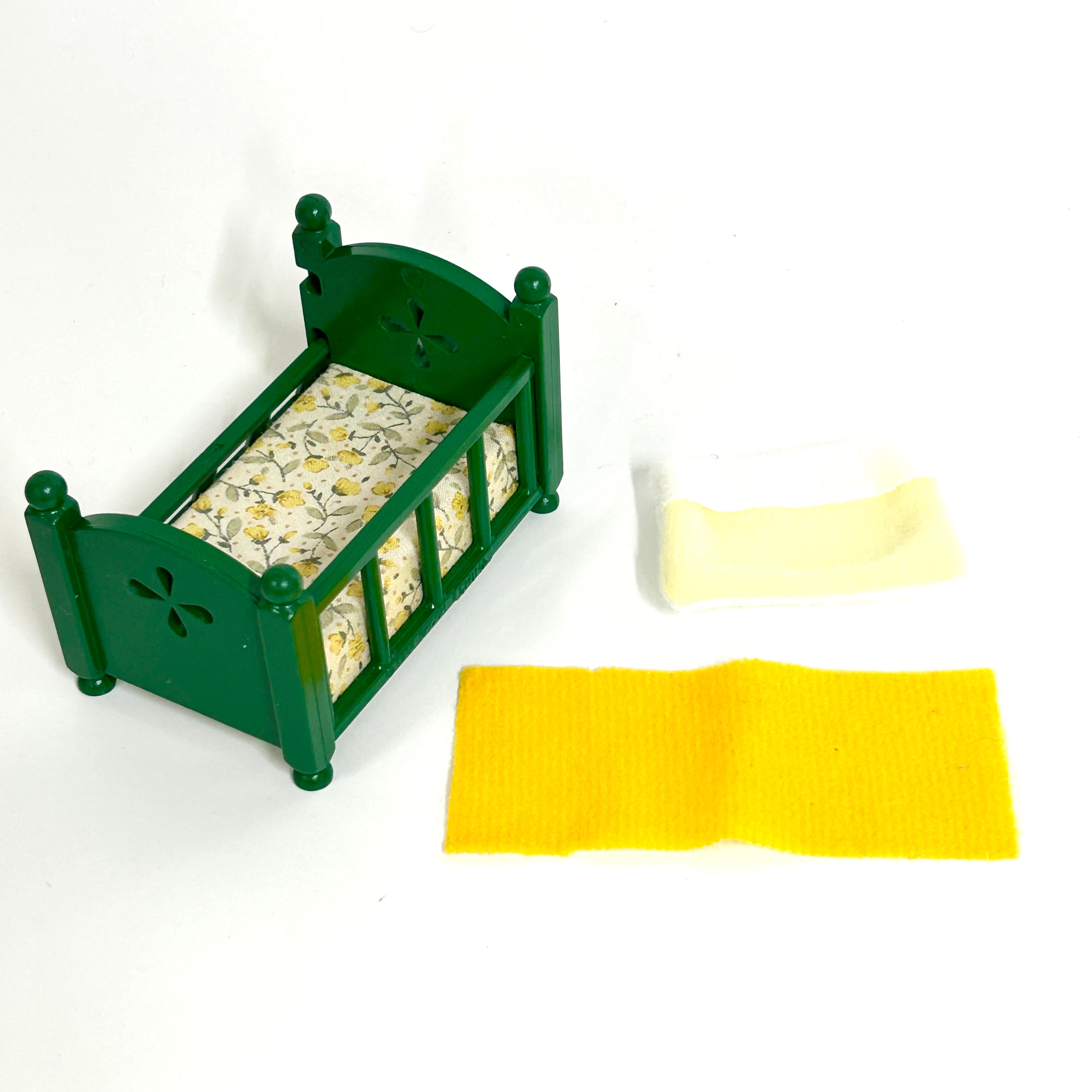 [used] Vintage Green Baby Bed 1985 KA-26 Sylvanian Families Calico Critters