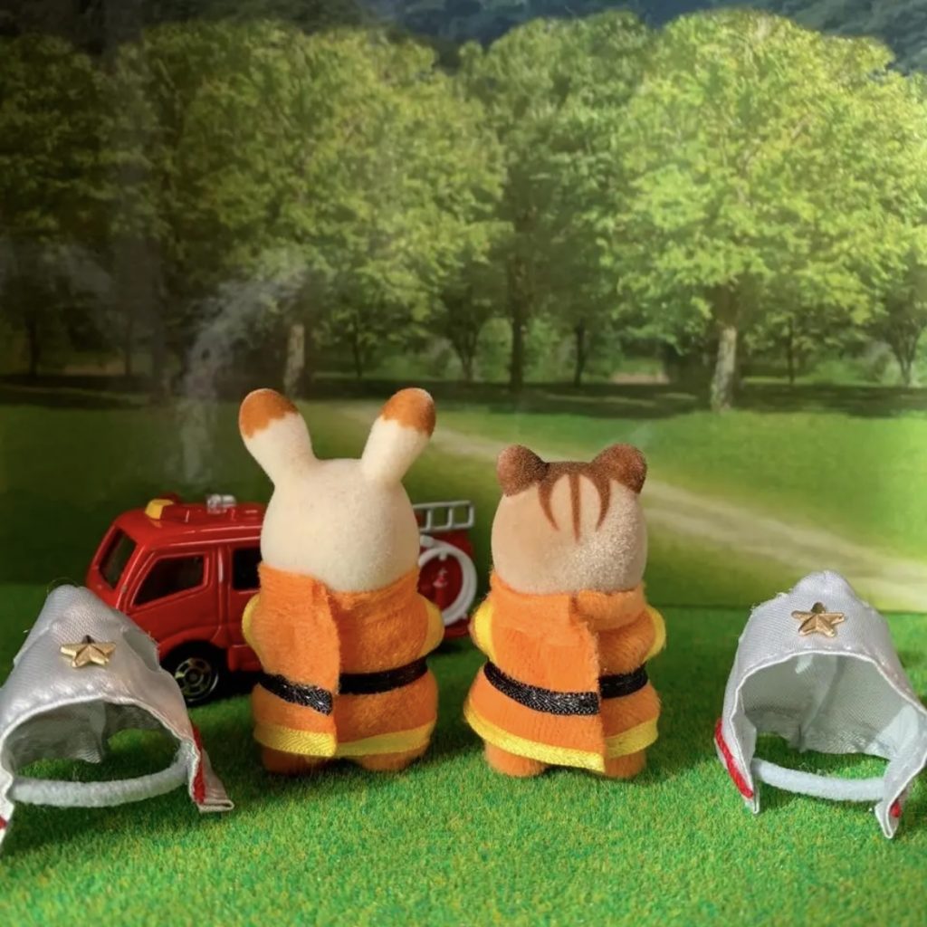 HANDMADE FIREFIGHTER COSTUME SET FOR BABY Does not apply