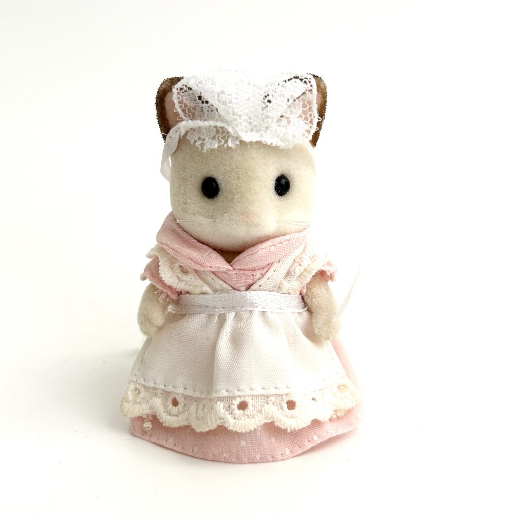 [used] Cream Cat Waitress Set Sylvanian Families Calico Critters