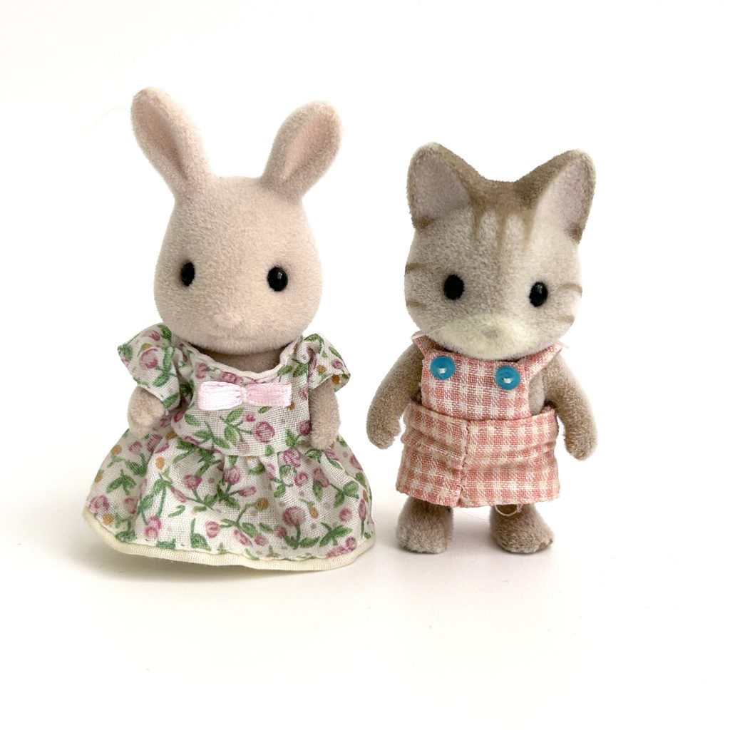 [used] Striped Cat Boy Milk Rabbit Girl Sylvanian Families Calico Critters