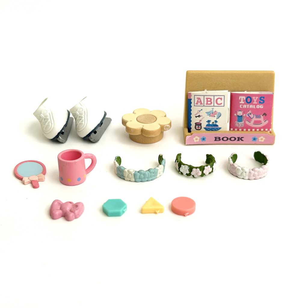 [used] Small Parts Set Ice Skates & Flower Crown Sylvanian Families Calico Critters