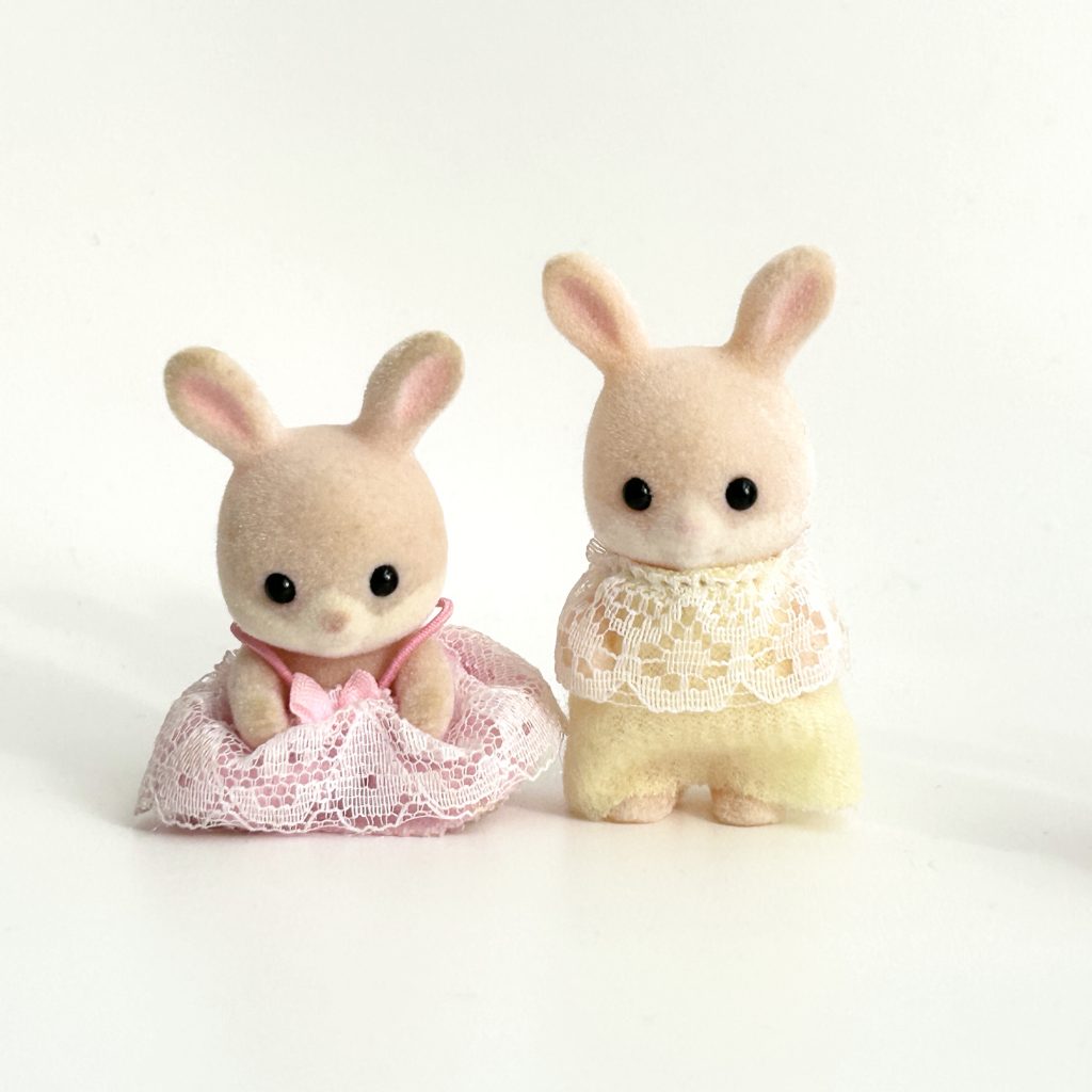 [used] Pink Cottontail Rabbit Baby Sylvanian Families Calico Critters