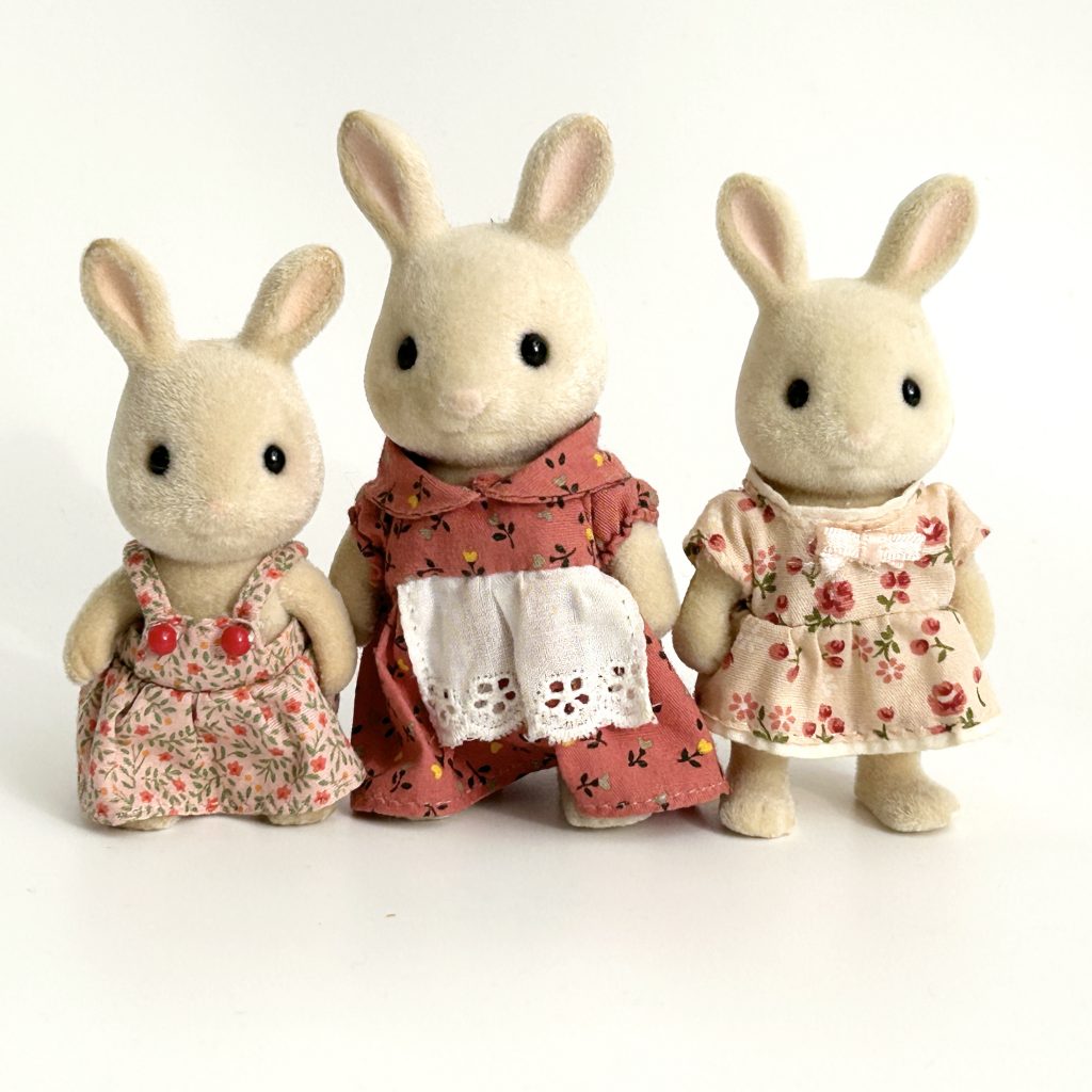 [used] Milk Rabbit Mother Girl Sylvanian Families Calico Critters