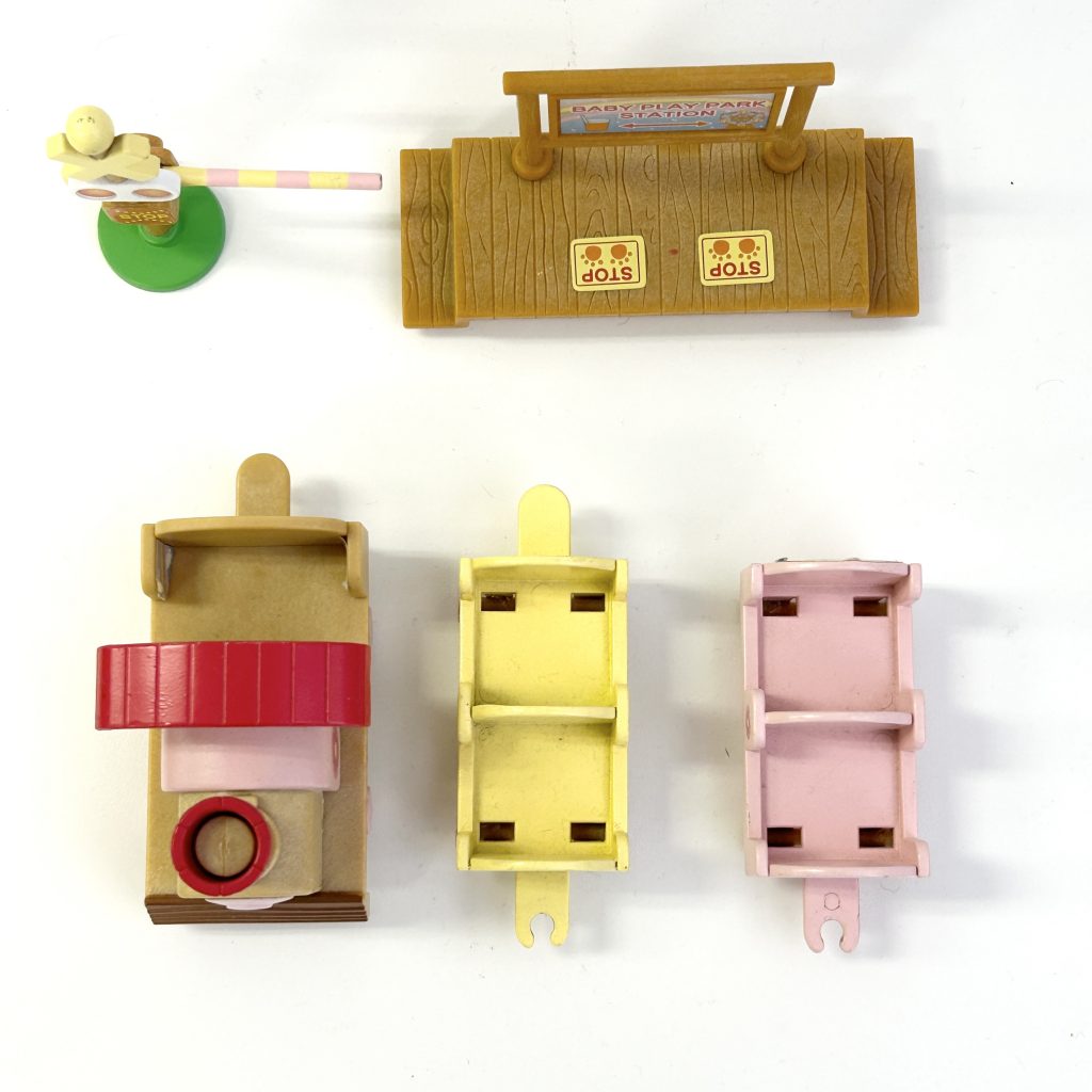 [used] Baby Train Set Sylvanian Families Calico Critters