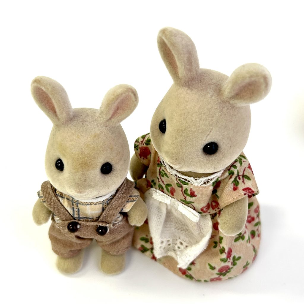 [used] Milk Rabbit Family FS-09 Sylvanian Families Calico Critters