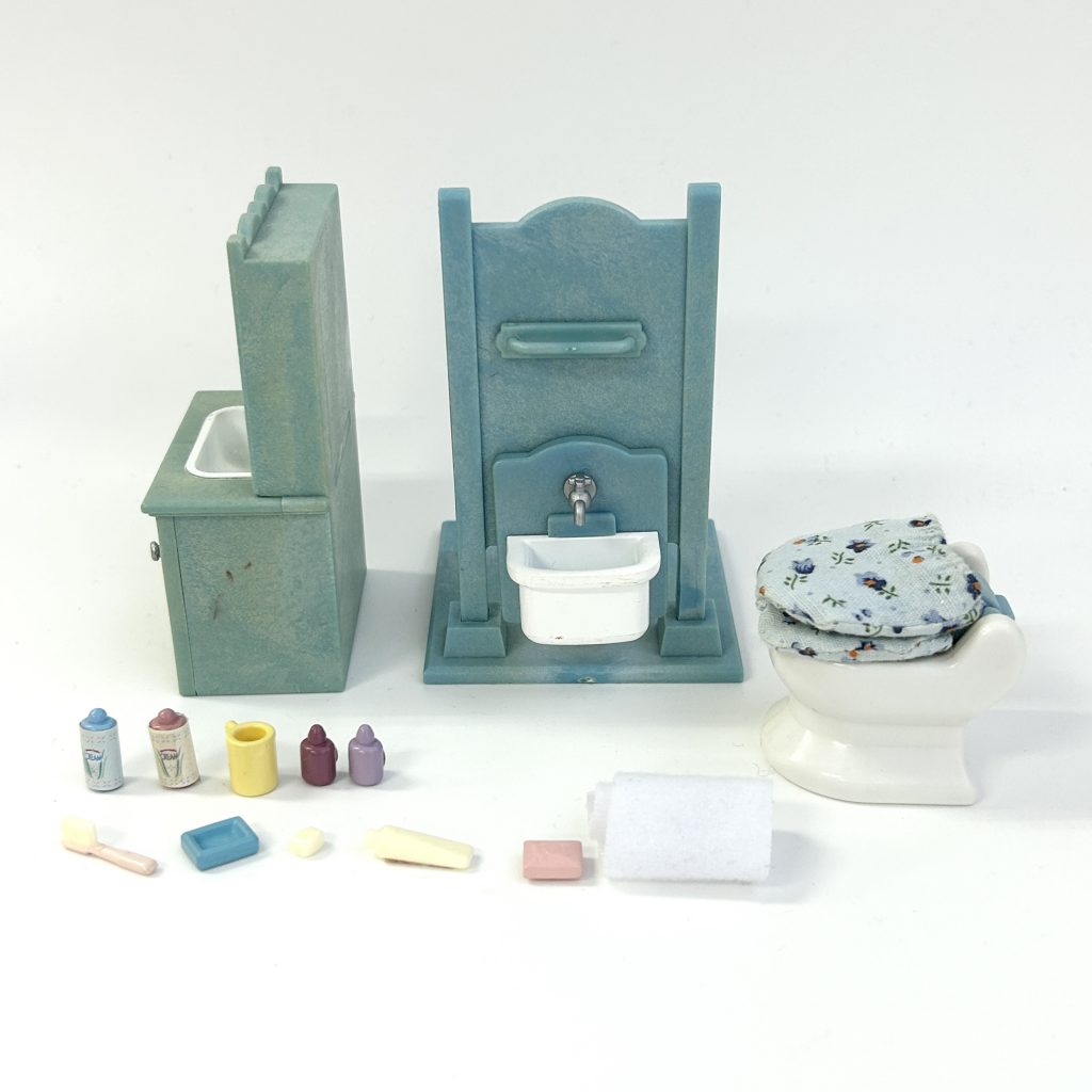 [used] Blue Toilet & Sink Set Sylvanian Families Calico Critters