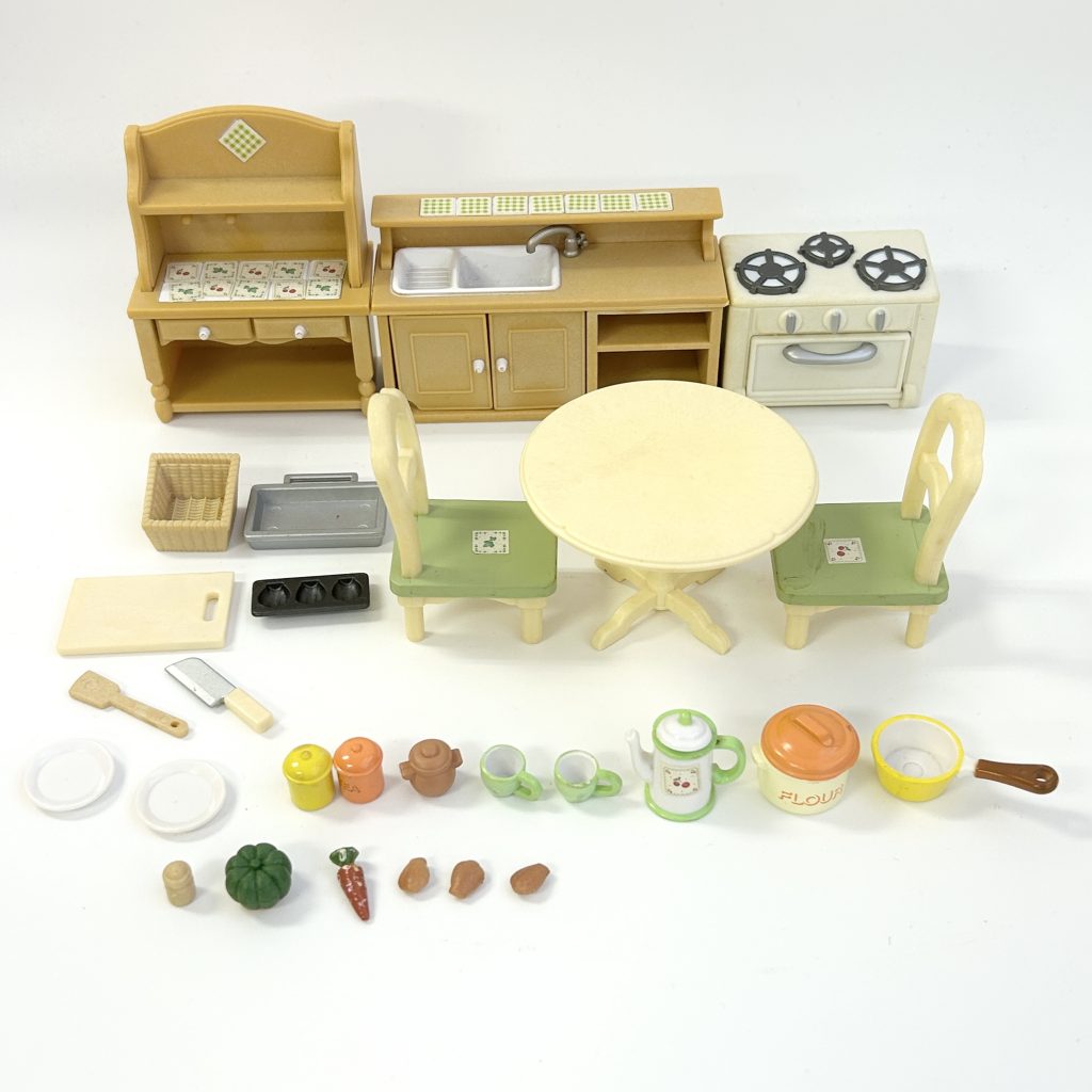 [used] Dining Room Set SE-150 Sylvanian Families Calico Critters