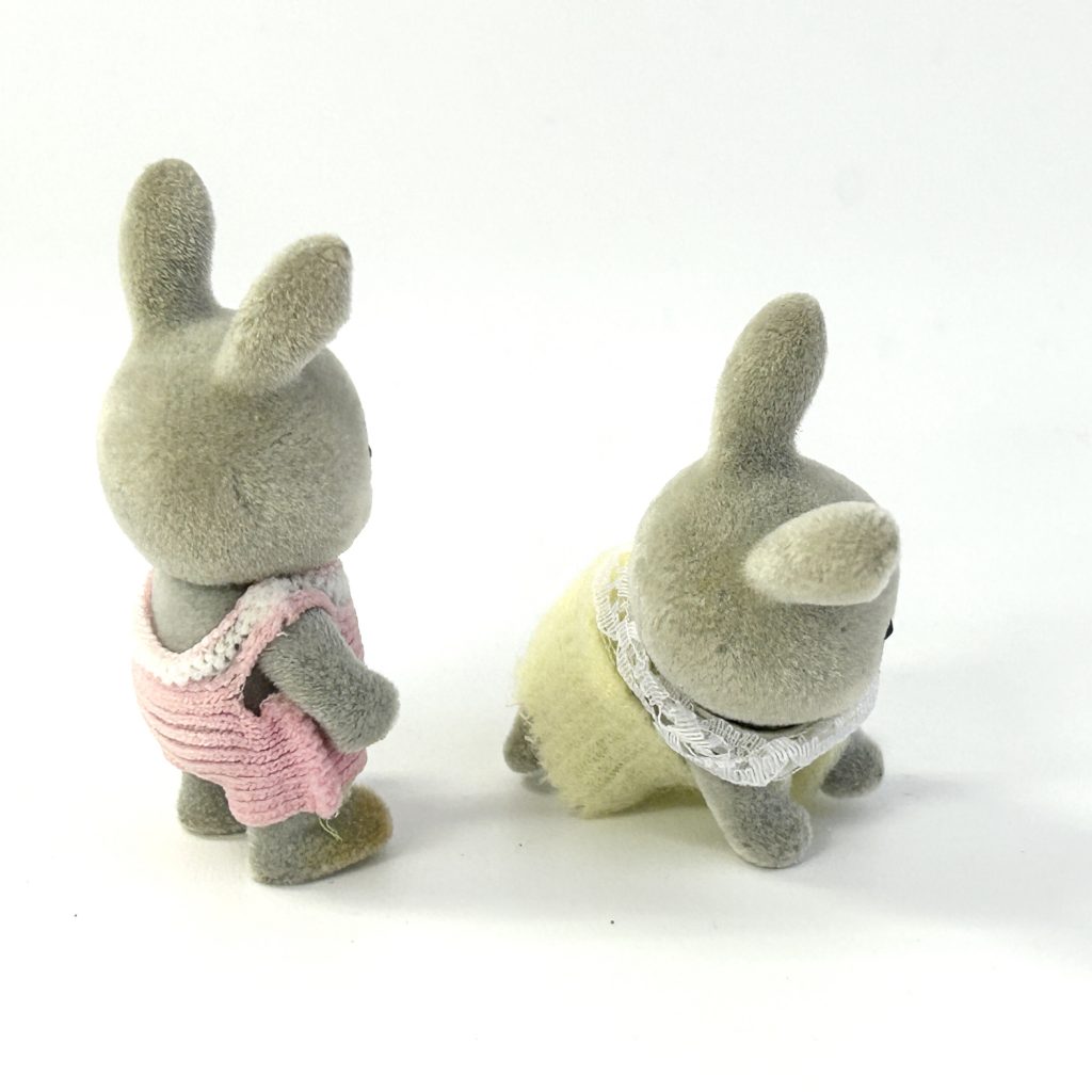 [used] Cottontail Rabbit Babies Sylvanian Families Calico Critters