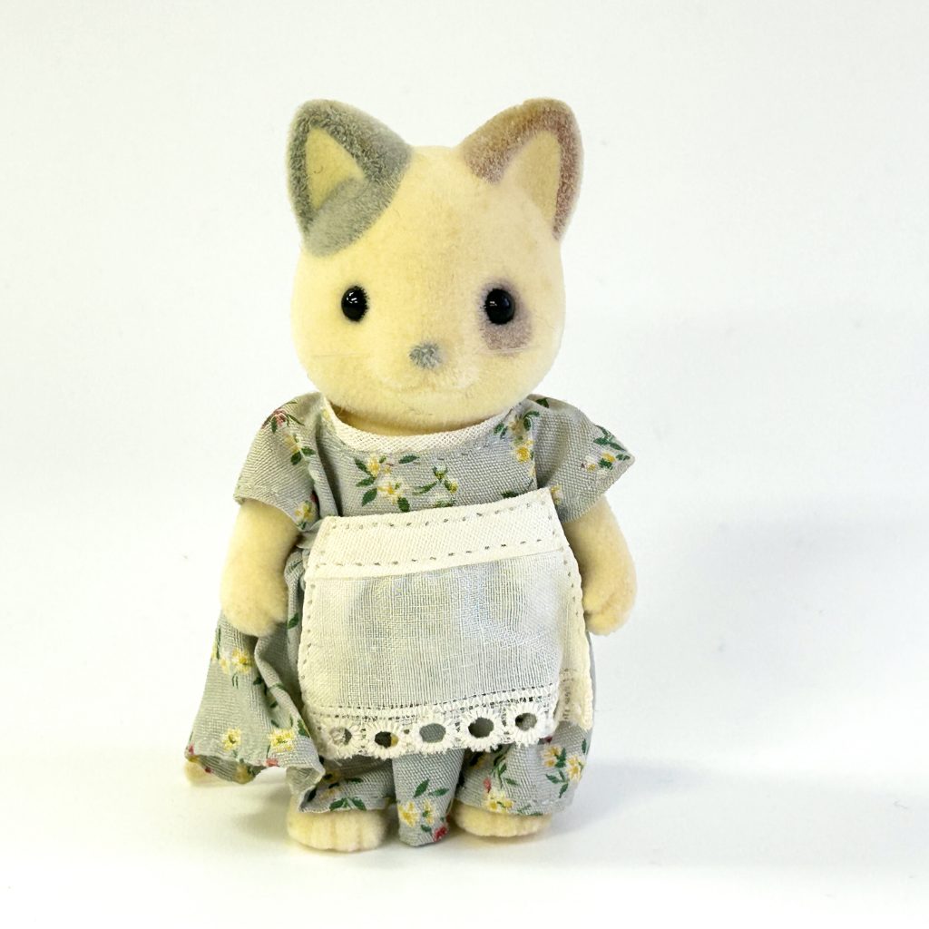 [used] Vintage Whisker Spotted Cat Mother Sylvanian Families Calico Critters