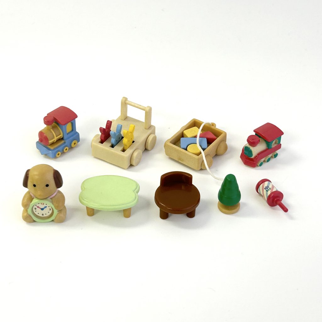 [used] Baby Toy Set Sylvanian Families Calico Critters