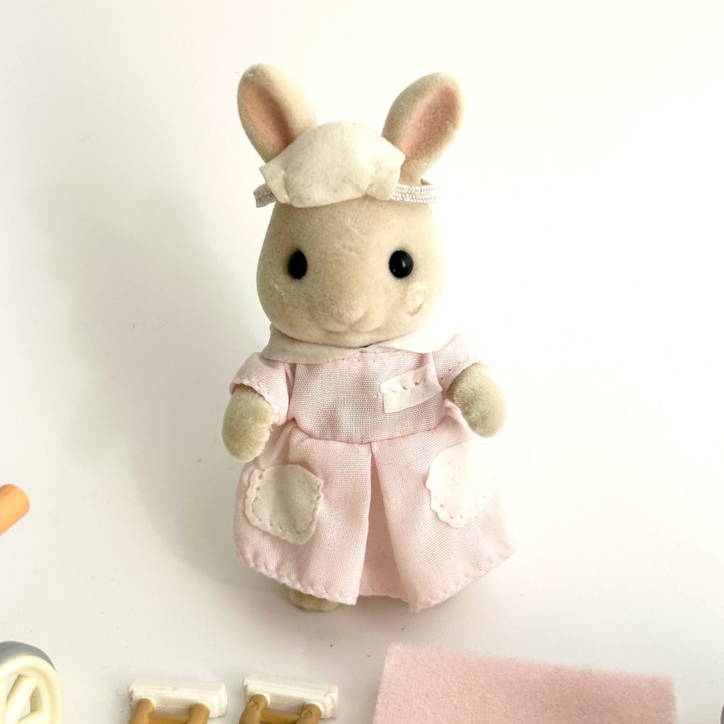 [used] Country Nurse Set 5094 Sylvanian Families Calico Critters