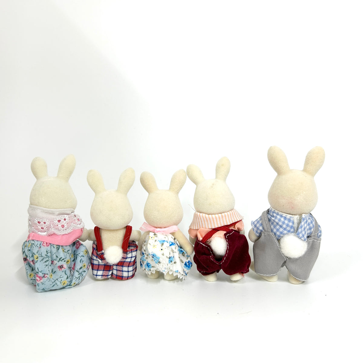 [used] White Rabbit Family Sylvanian Families Calico Critters