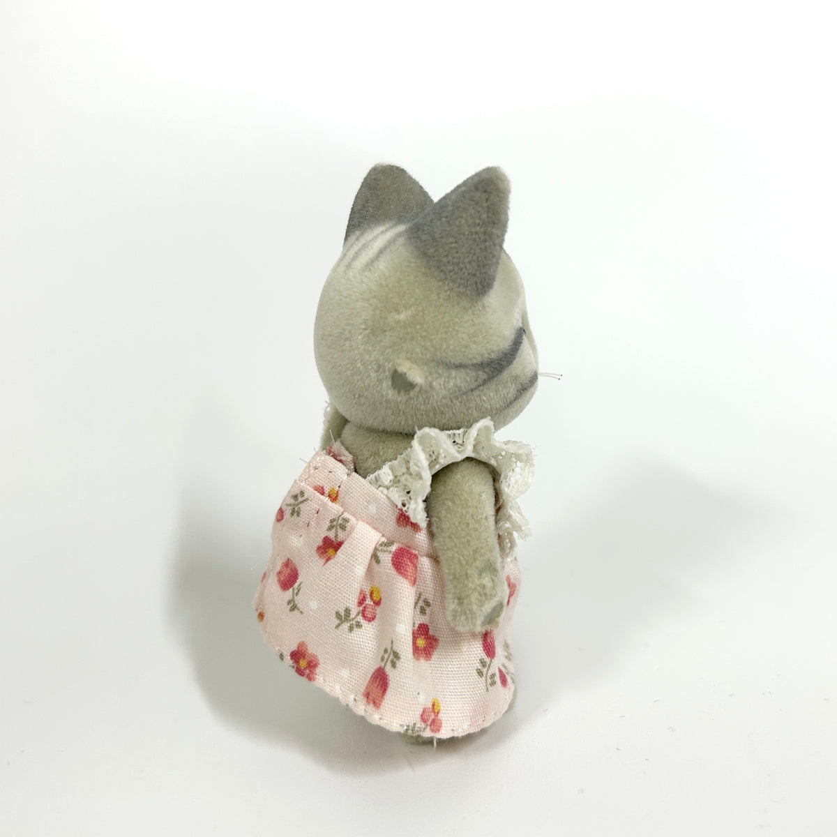 [used] Grey Striped Cat Girl Sylvanian Families Calico Critters