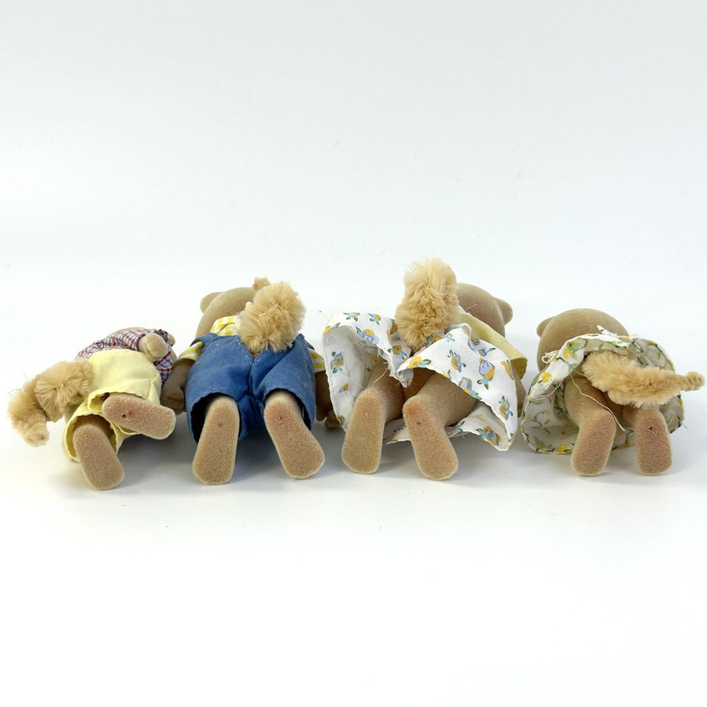 [used] Honey Fox Family Sylvanian Families Calico Critters