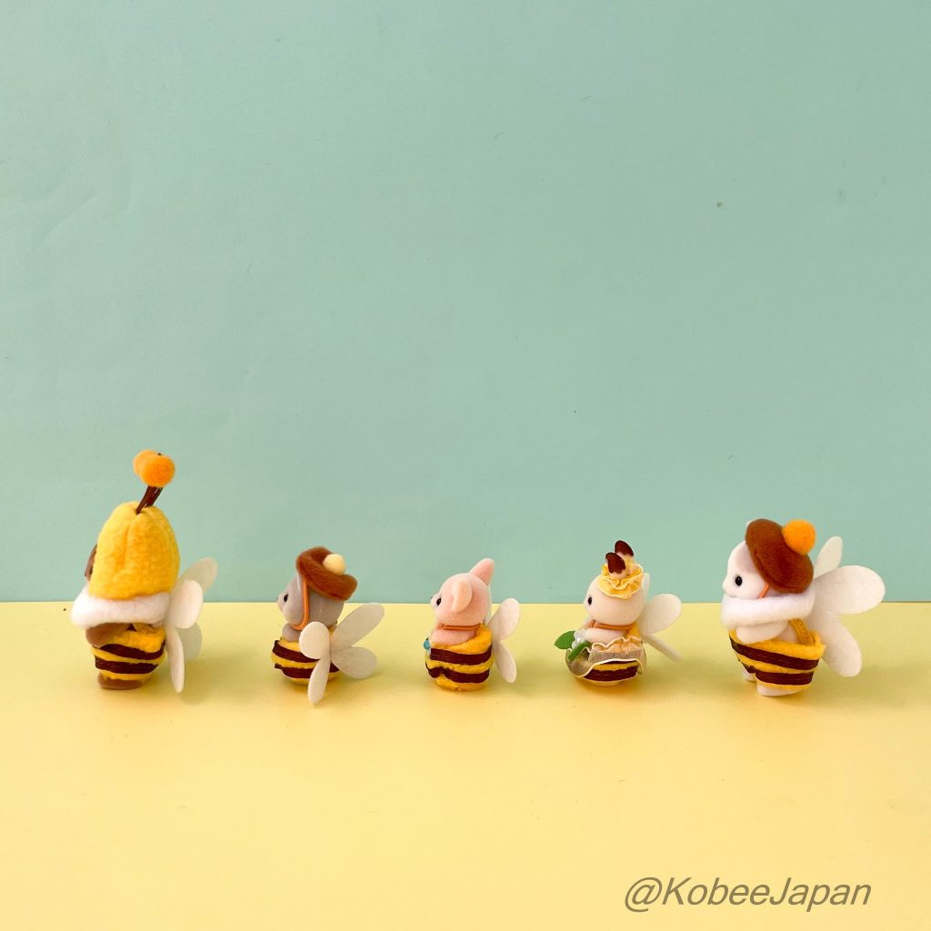 Honeybee Babies مجموعة قهوة لاتيه قط سنجاب هسكي 2025 عائلات سيلفانيان كاليكو كريترز