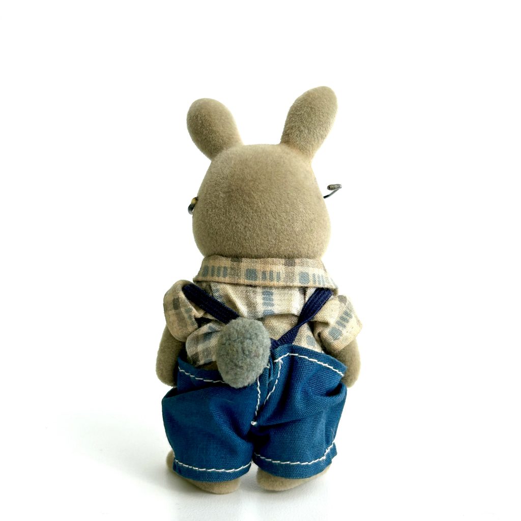 [used] Vintage Gray Rabbit Grand Father Sylvanian Families Calico Critters