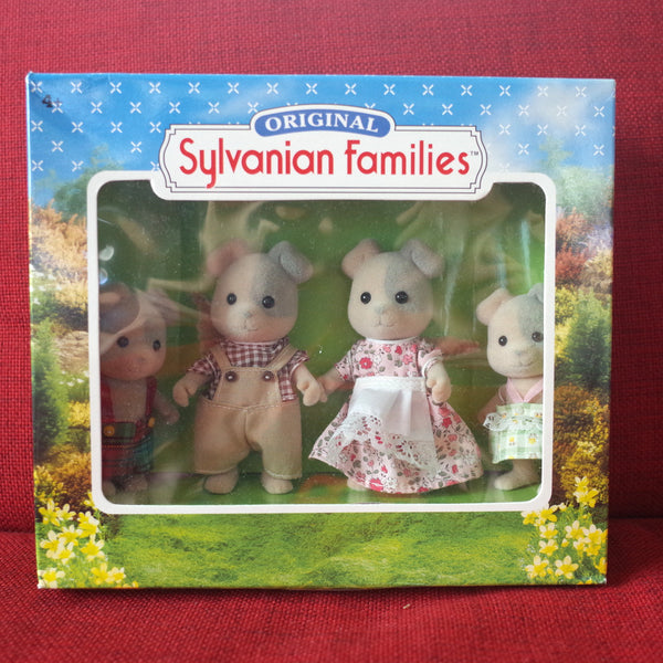 THE FORRESTER DOG FAMILY 4068 Retired Rare Sylvanian Families