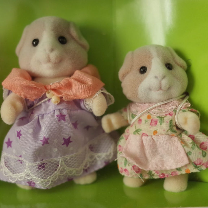 GUINEA PIG FAMILY 4146 Flair UK Retired Rare Sylvanian Families