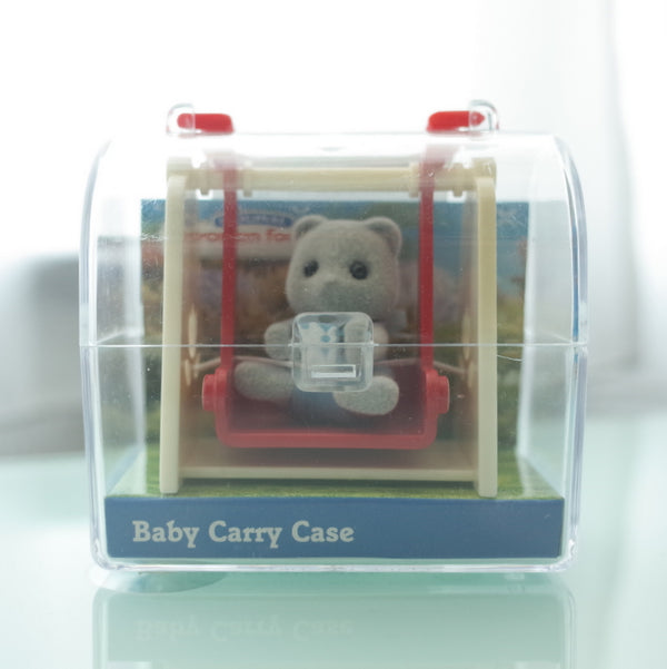 BABY CARRY CASE SWING GRAY BEAR 4390 Flair Sylvanian Families