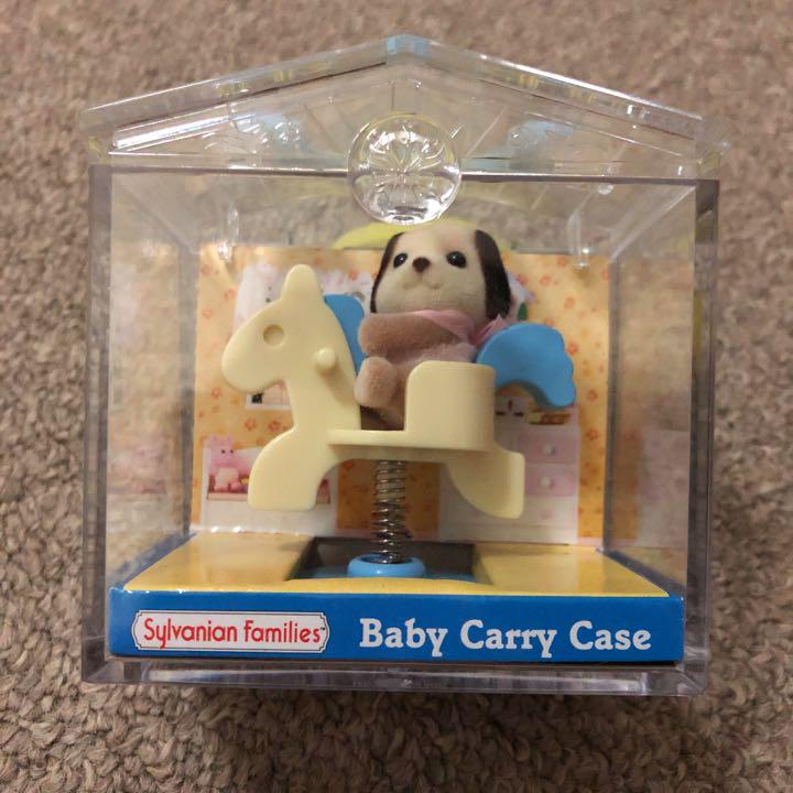 BABY CARRY CASE BEAGLE DOG FLAIR Epoch UK Sylvanian Families