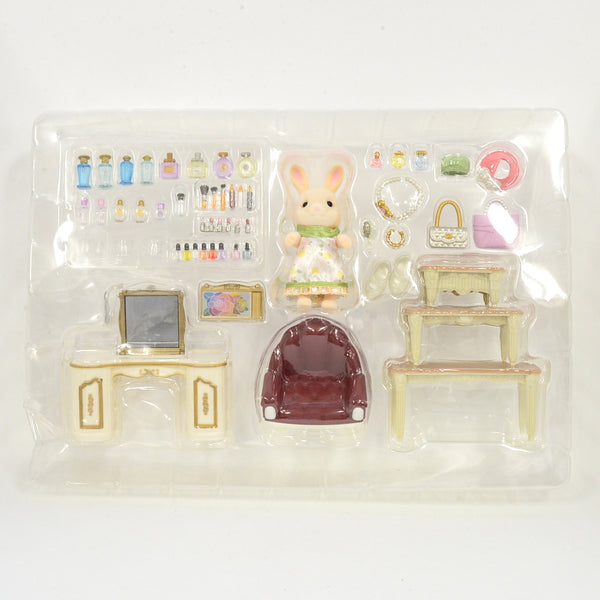 [Used] TOWN SERIES BEAUTY BOUTIQUE PLAYSET Epoch Sylvanian Families
