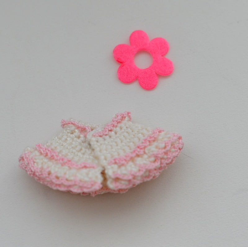 Vestido hecho a mano para Baby Crochet Pink Calico Clicks