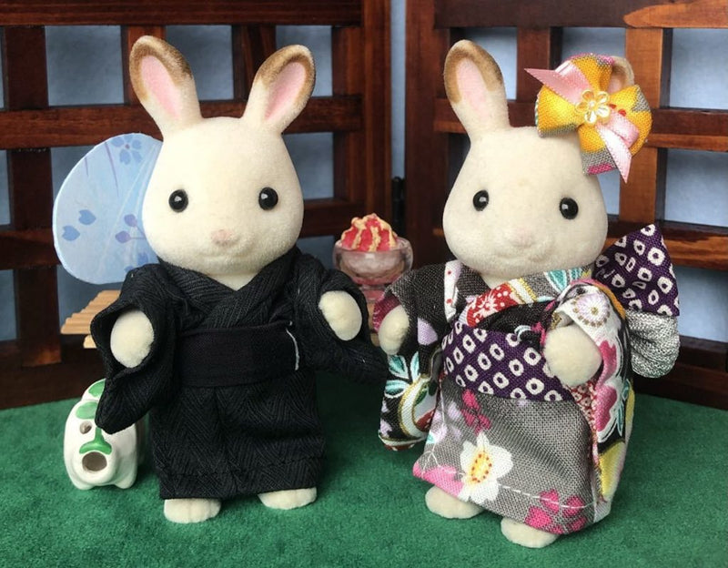Kimono à la main pour Couple Couple Sakura Pair Calico Critters