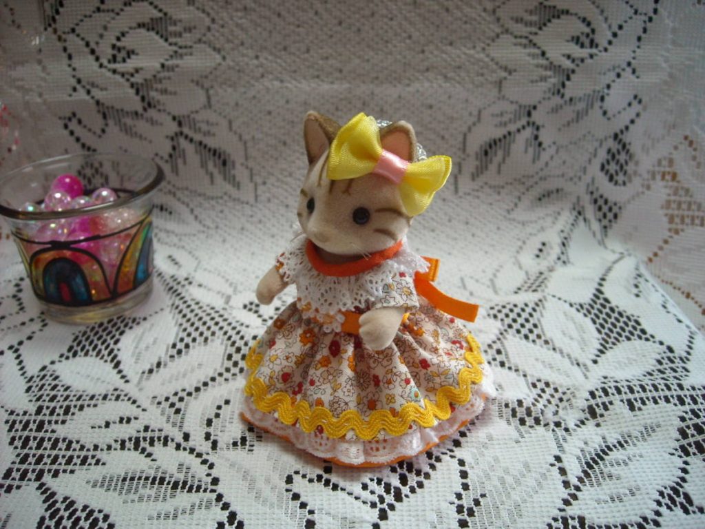 HANDMADE ORANGE DRESS FOR MOTHER Sylvanian Families